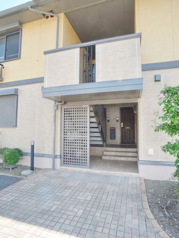 エントランス(★お部屋探しは株式会社タウンハウジング東京まで★)