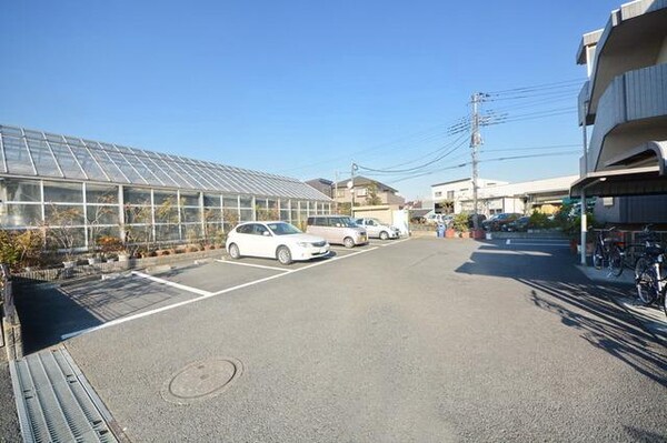 駐車場(☆駐車場☆)