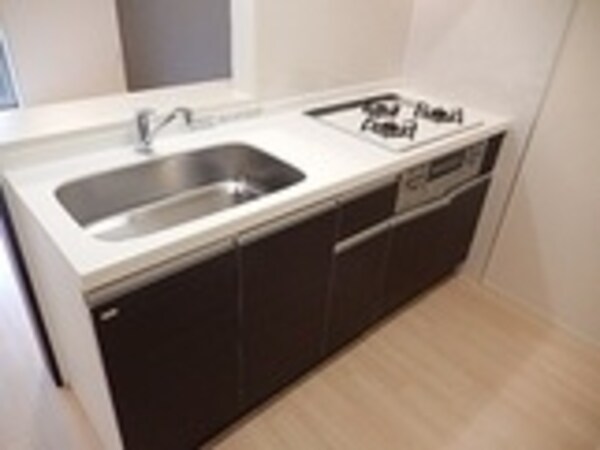 キッチン(☆3口ガスコンロ設置済対面式システムカウンターキッチン☆)