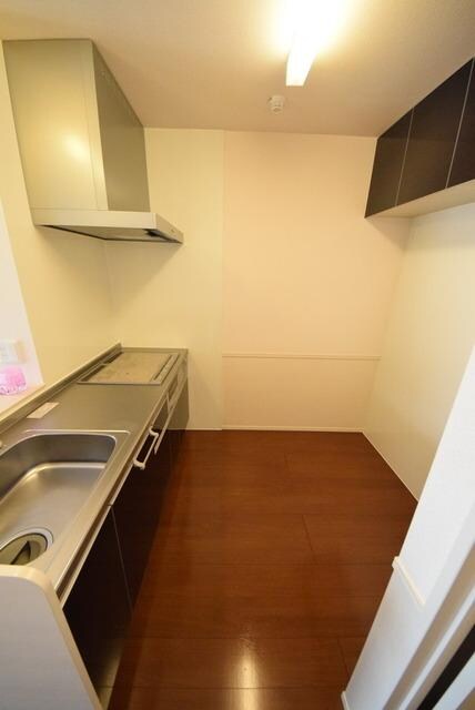 物件内観写真4　(キッチンスペース)