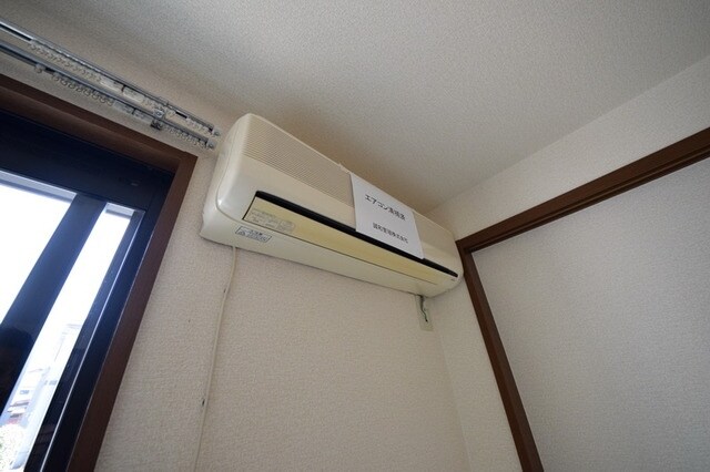 物件内観写真14　(エアコン完備)