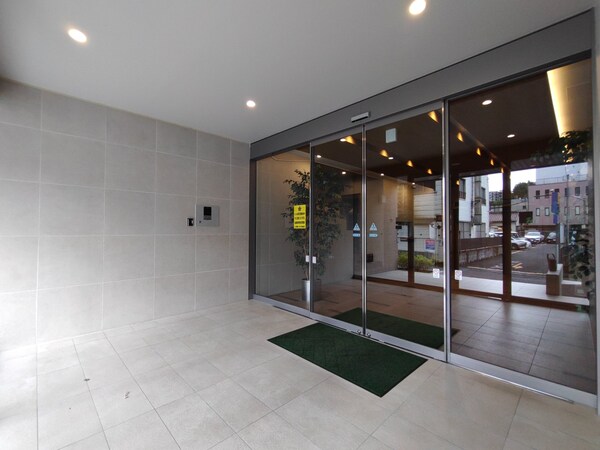 エントランス(エントランス)