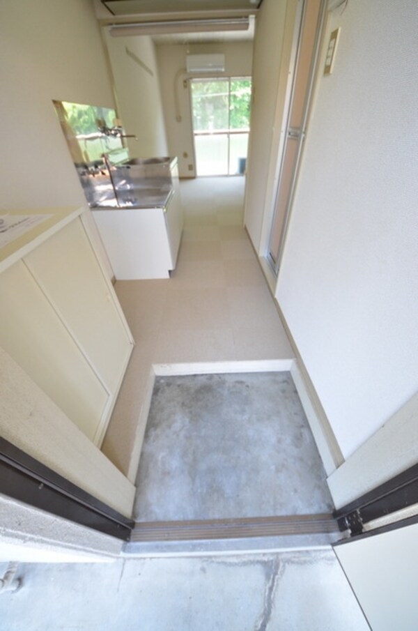 玄関(♪ただいまぁ～の光景♪)