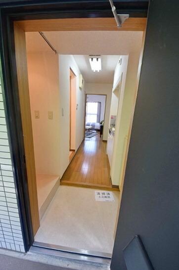 物件内観写真18　(★玄関スペースです★)