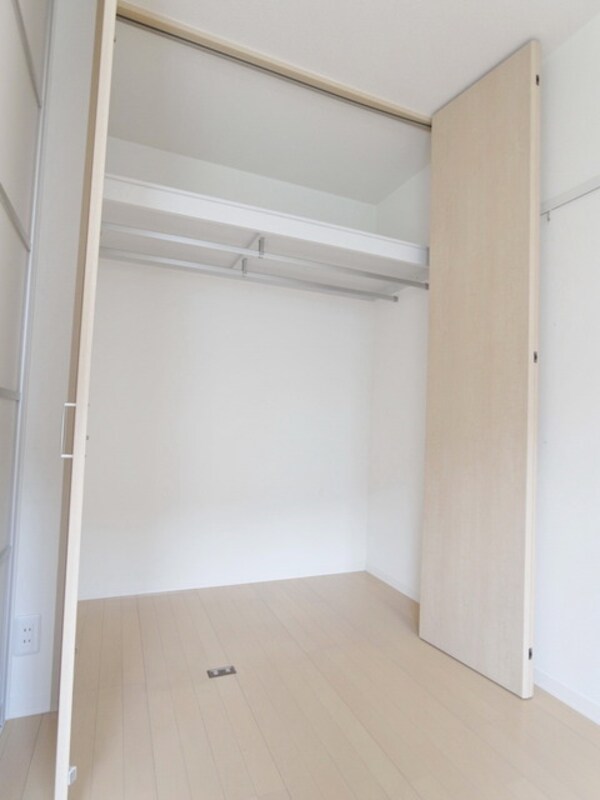収納(♪たっぷり入る大きなクローゼット♪)