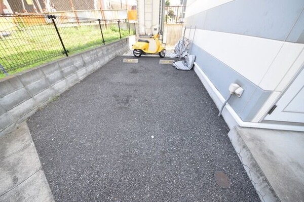 駐車場(駐車場)