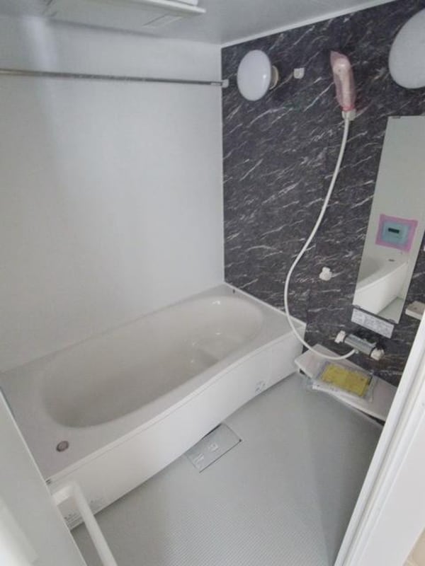 バス／シャワールーム等(ゆったり爽快バスタイム♪)