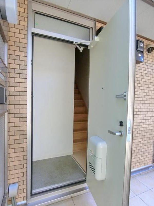 玄関(☆玄関はこちらです☆)