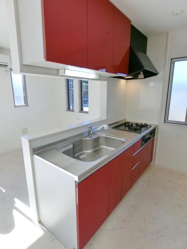 キッチン(まな板の置けるスペースのあ大きなキッチン♪)