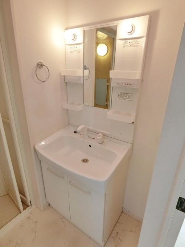 洗面(綺麗な独立洗面台♪)