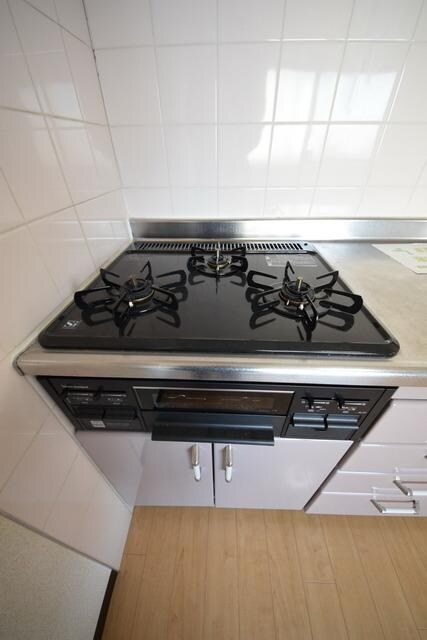 物件内観写真12　(システムキッチン)