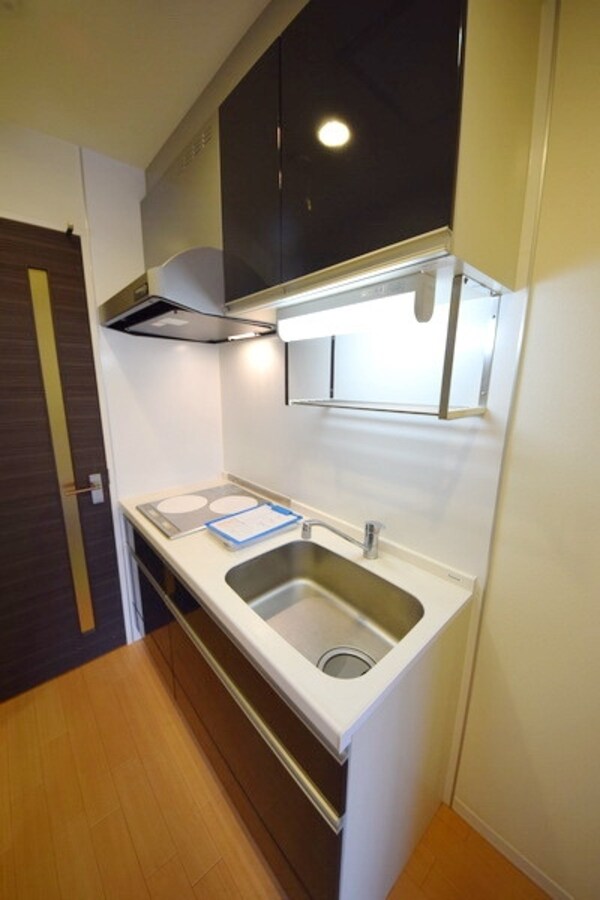 キッチン(★2口ＩＨシステムキッチン・収納スペースも多いです★)