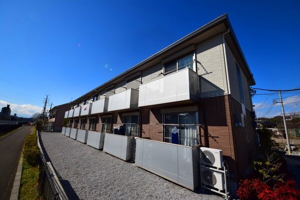 外観(★築浅きれいな外観★)