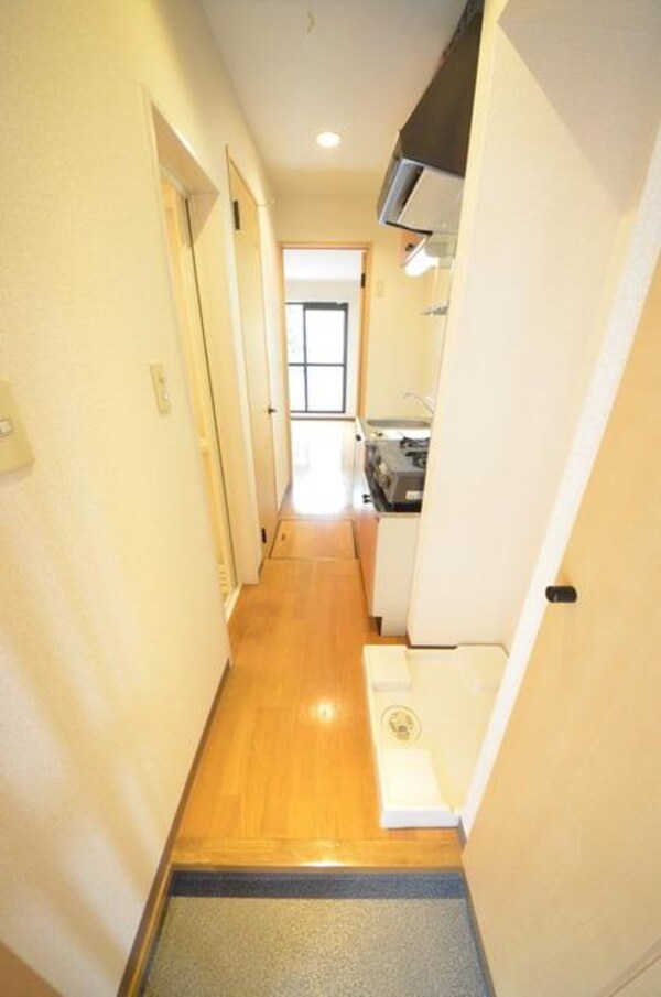 玄関(★お部屋探しは株式会社タウンハウジング東京まで★)