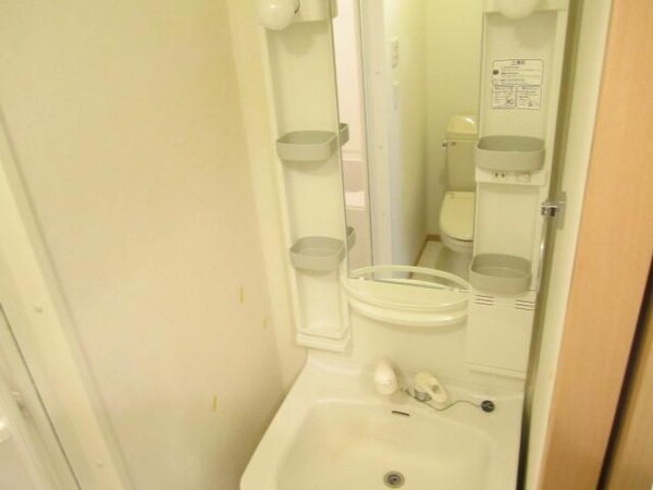 洗面(室内・室内設備)