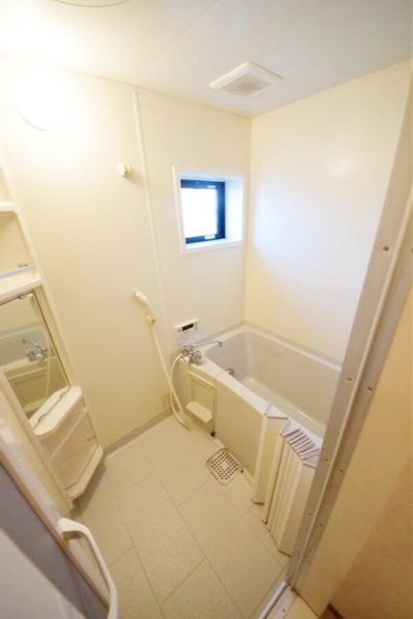 バス／シャワールーム等(お風呂)