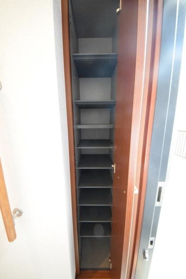 設備(☆シューズボックス☆)