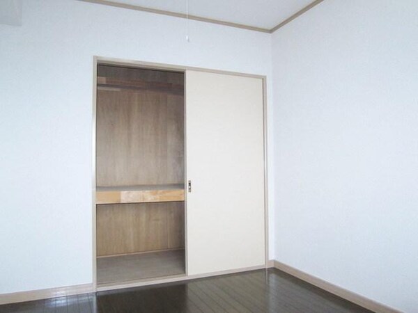 収納(♪大きい収納♪)