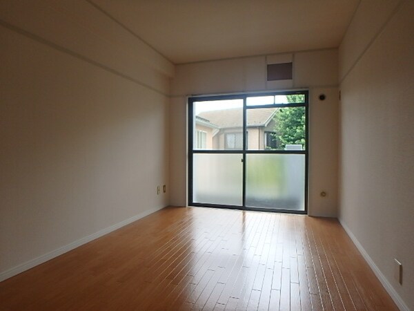 その他室内・内装(エアコン1基)