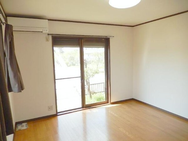 設備(★エアコン・照明付き★)