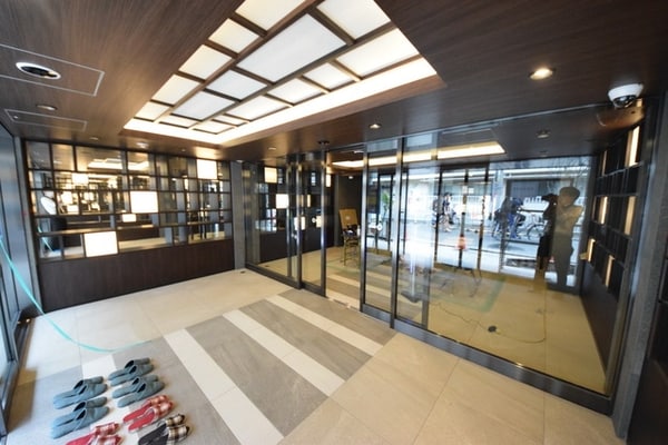 エントランス(外観・共用部分)