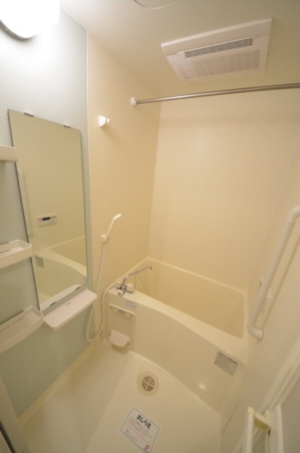 バス／シャワールーム等(室内・室内設備)