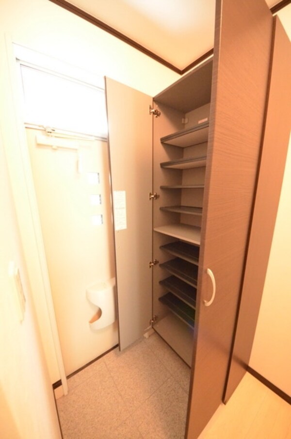 設備(☆玄関スッキリ！シューズＢＯＸ☆)