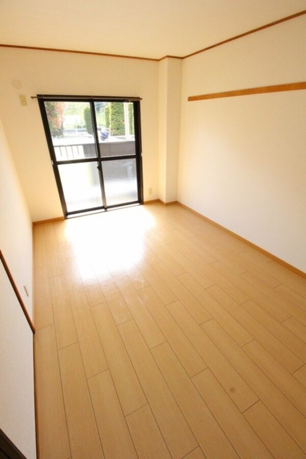 その他室内・内装(★日当たりの良い洋室★)