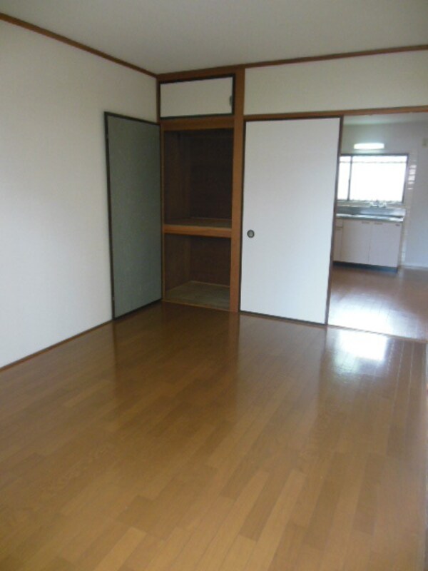 その他室内・内装(★洋室にも収納あります★)