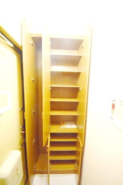 物件内観写真15　(★靴箱です★)