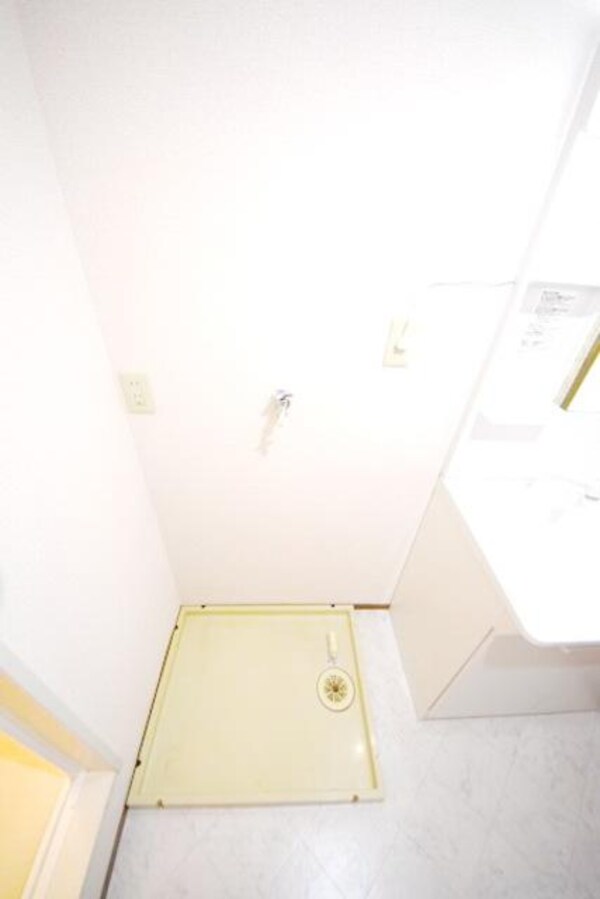 設備(★室内洗濯機置き場です★)