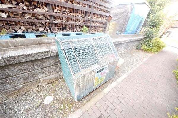 共有部分(★敷地内ゴミ捨て場です★)