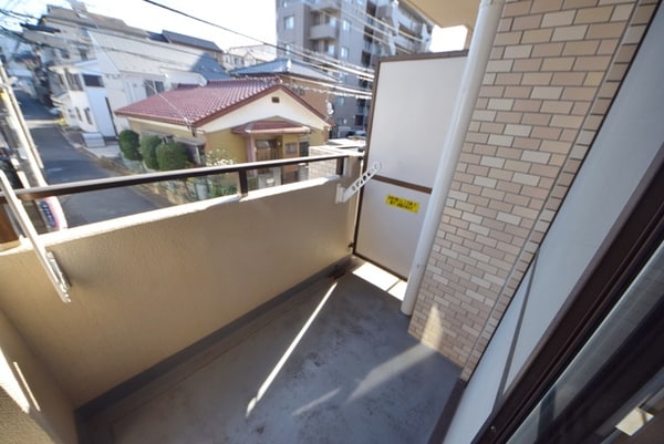 バルコニー(※同建物　反転タイプ間取り参考写真　現況優先)