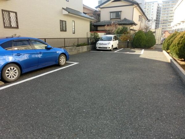 駐車場(敷地内駐車場)