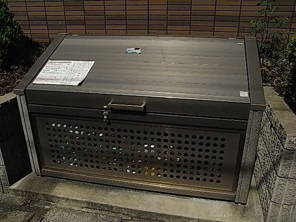 共有部分(ゴミ置場)