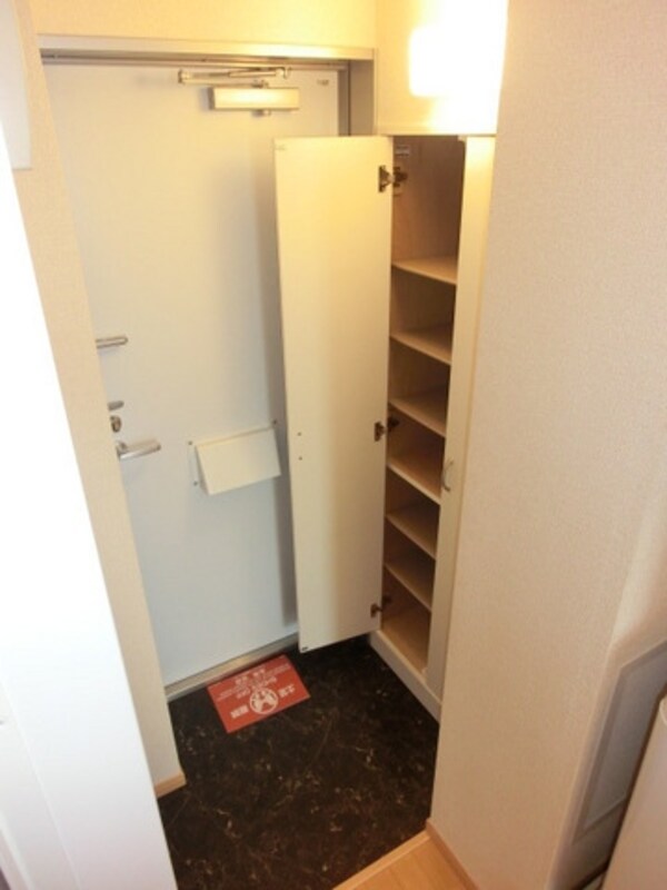 玄関(玄関)