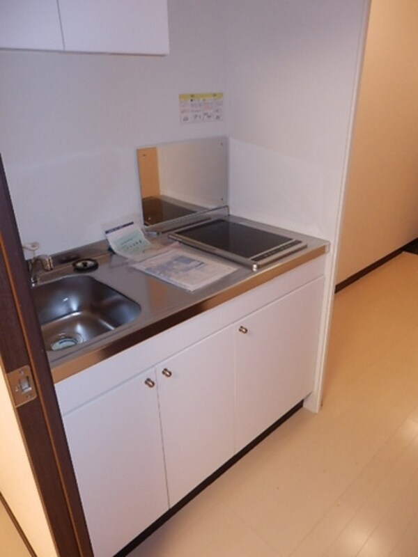 キッチン(IH２口のシステムキッチンです)