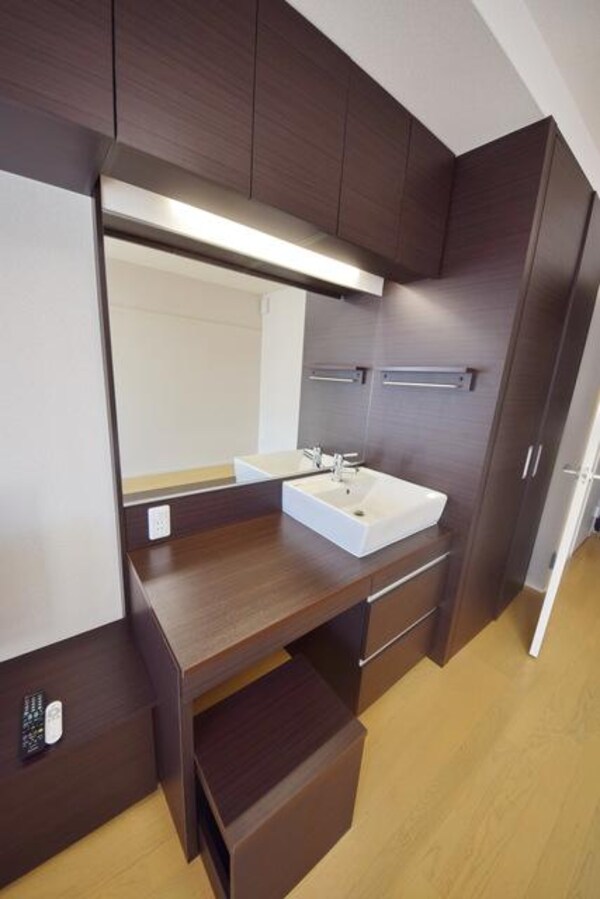 洗面(お洒落な大型洗面台)