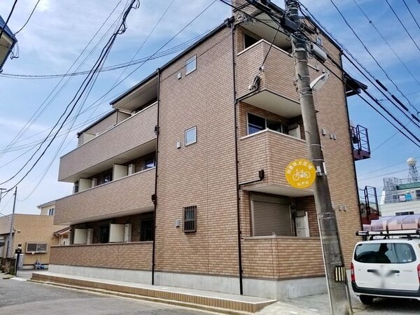 外観(駅から徒歩2分　オートロック完備)