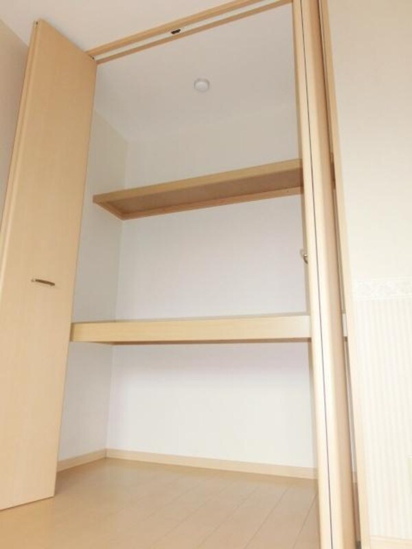 収納(※同建物　2LDK別室　設備施工例)