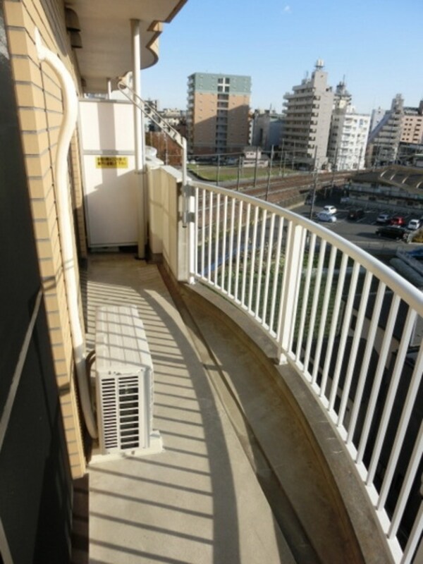 バルコニー(同建物同タイプ住戸参考写真です)