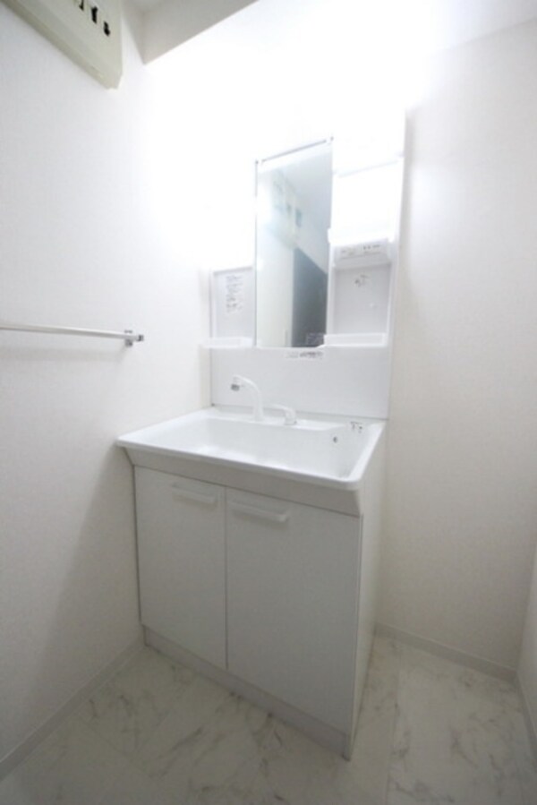 洗面(※同建物　同タイプ間取り　設備施工例　現況優先)