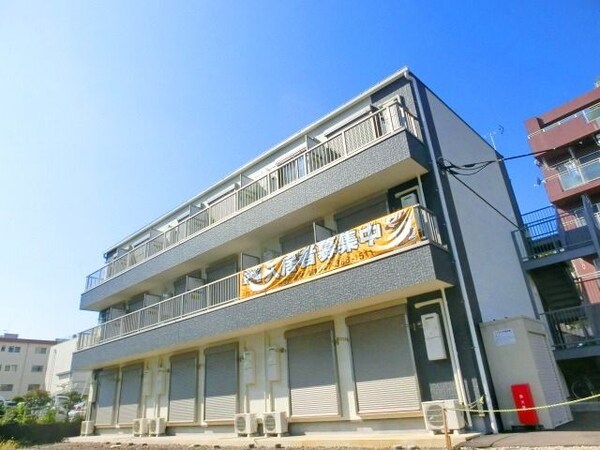 外観(前面に建物が無いので、日当りとっても良いです)