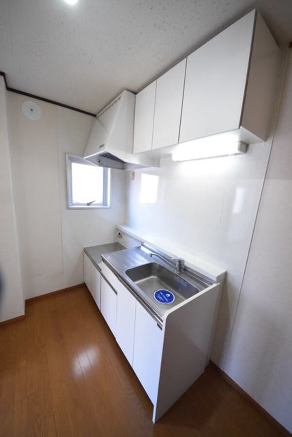 キッチン(２口コンロ設置可)