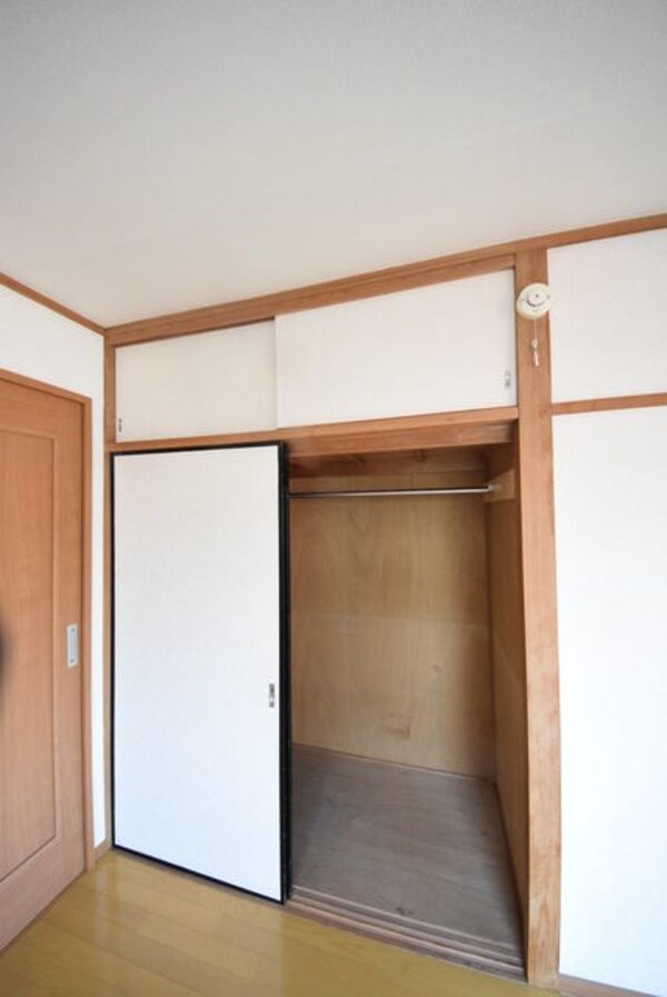 収納(クローゼット完備)