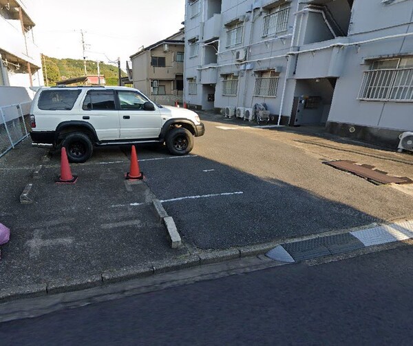 駐車場(駐車場)