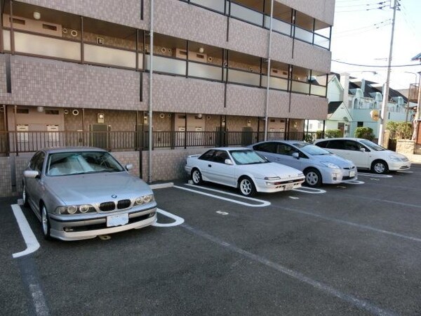 駐車場(駐車場　空き要確認)