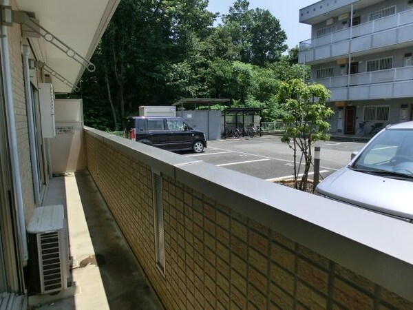 バルコニー(※別号室参考写真です)