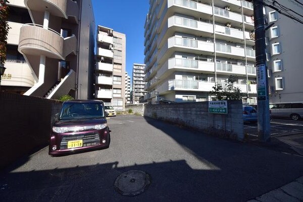 駐車場(近隣)