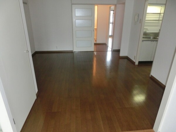 リビング・居室(※同タイプ住戸参考写真　現況優先)